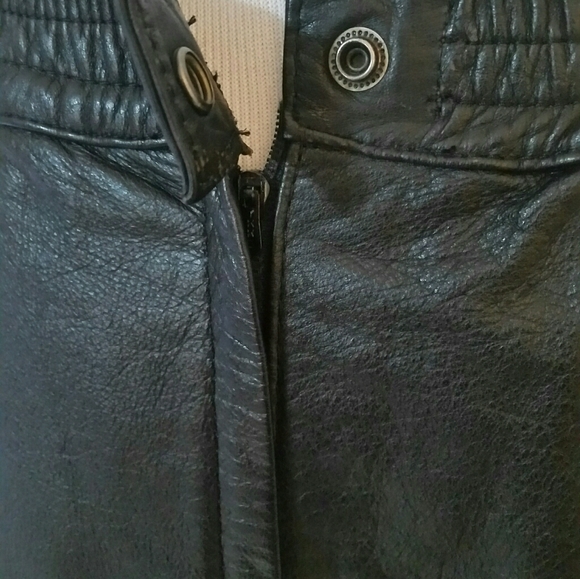 Leather skirt - Picture 10 of 16